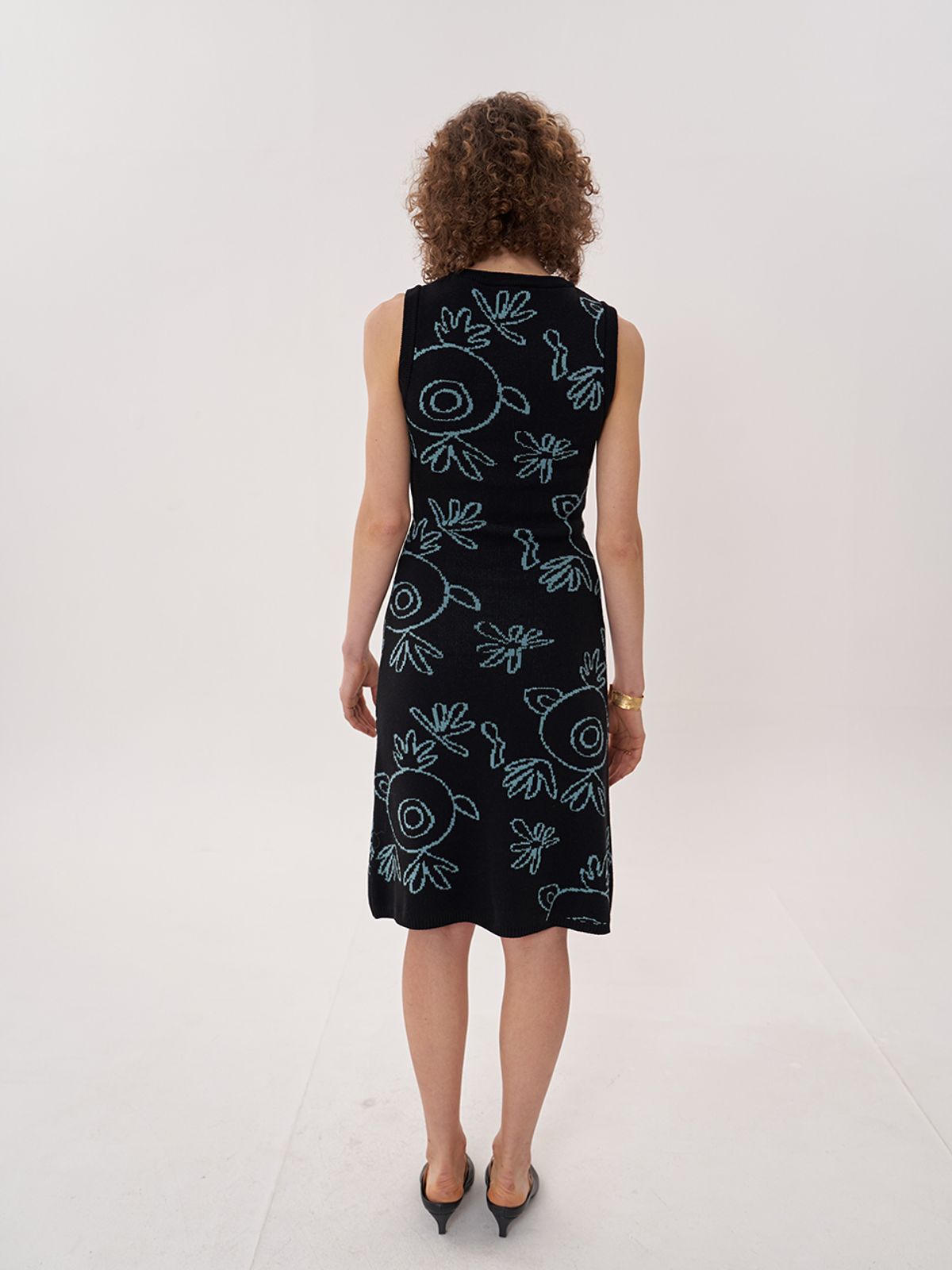 비먼(VIMUN) jacquard knit dress_black