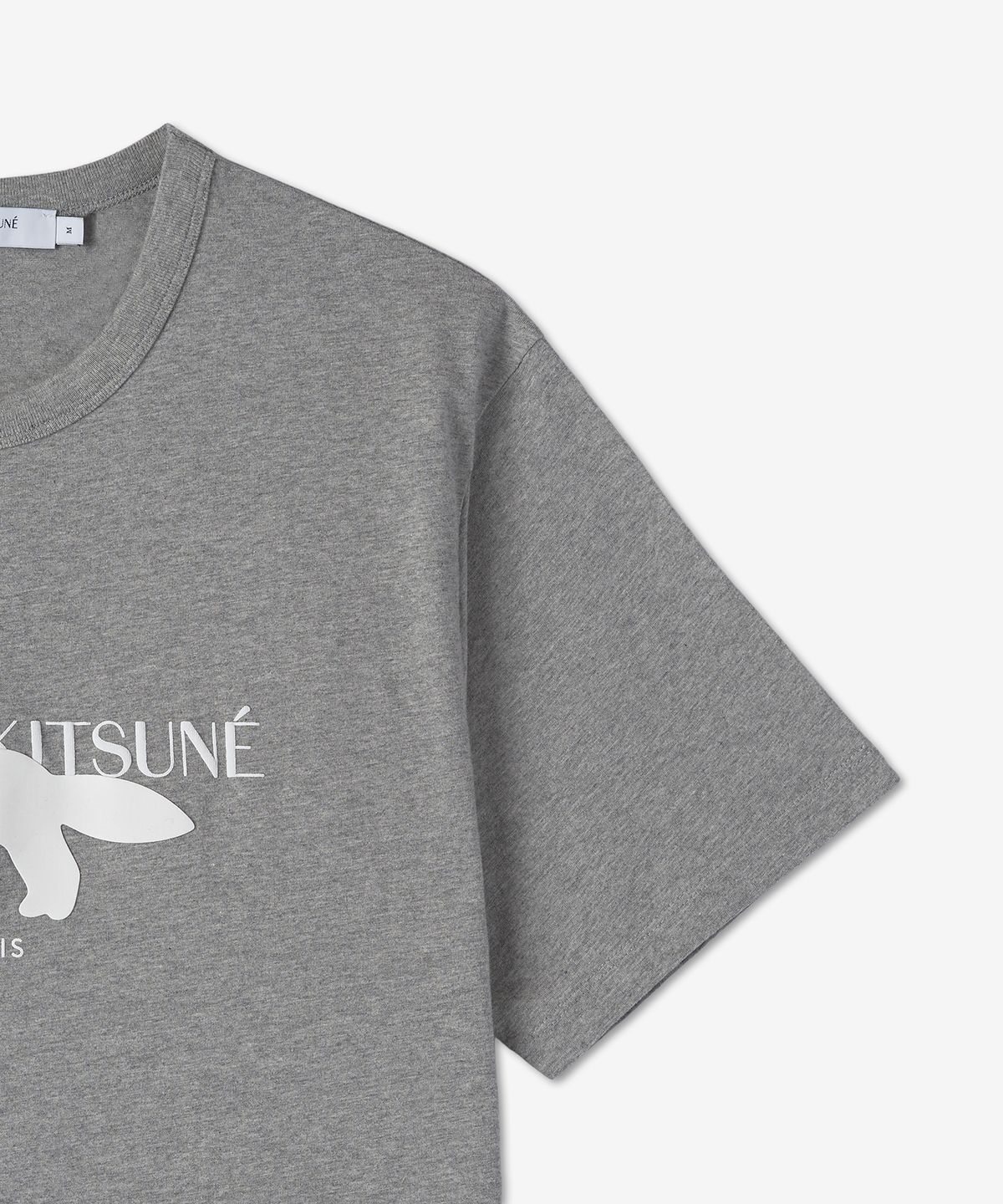 메종 키츠네(MAISON KITSUNE) 남성 폭스 스탬프 로고 반소매 티셔츠 - 그레이 멜란지 / IM00153KJ0008H150