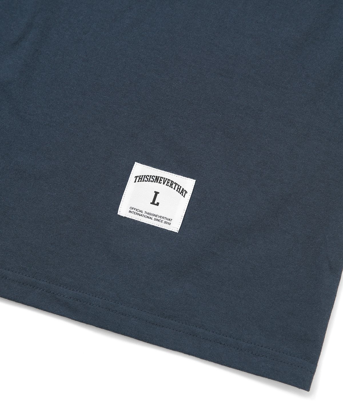 디스이즈네버댓(THISISNEVERTHAT) That Sign Tee Navy