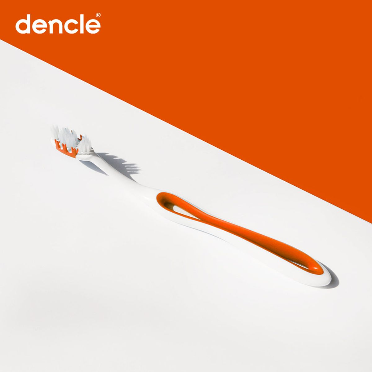 덴클(DENCLE) 올인원케어 플러스 칫솔 1개입 [색상랜덤발송]