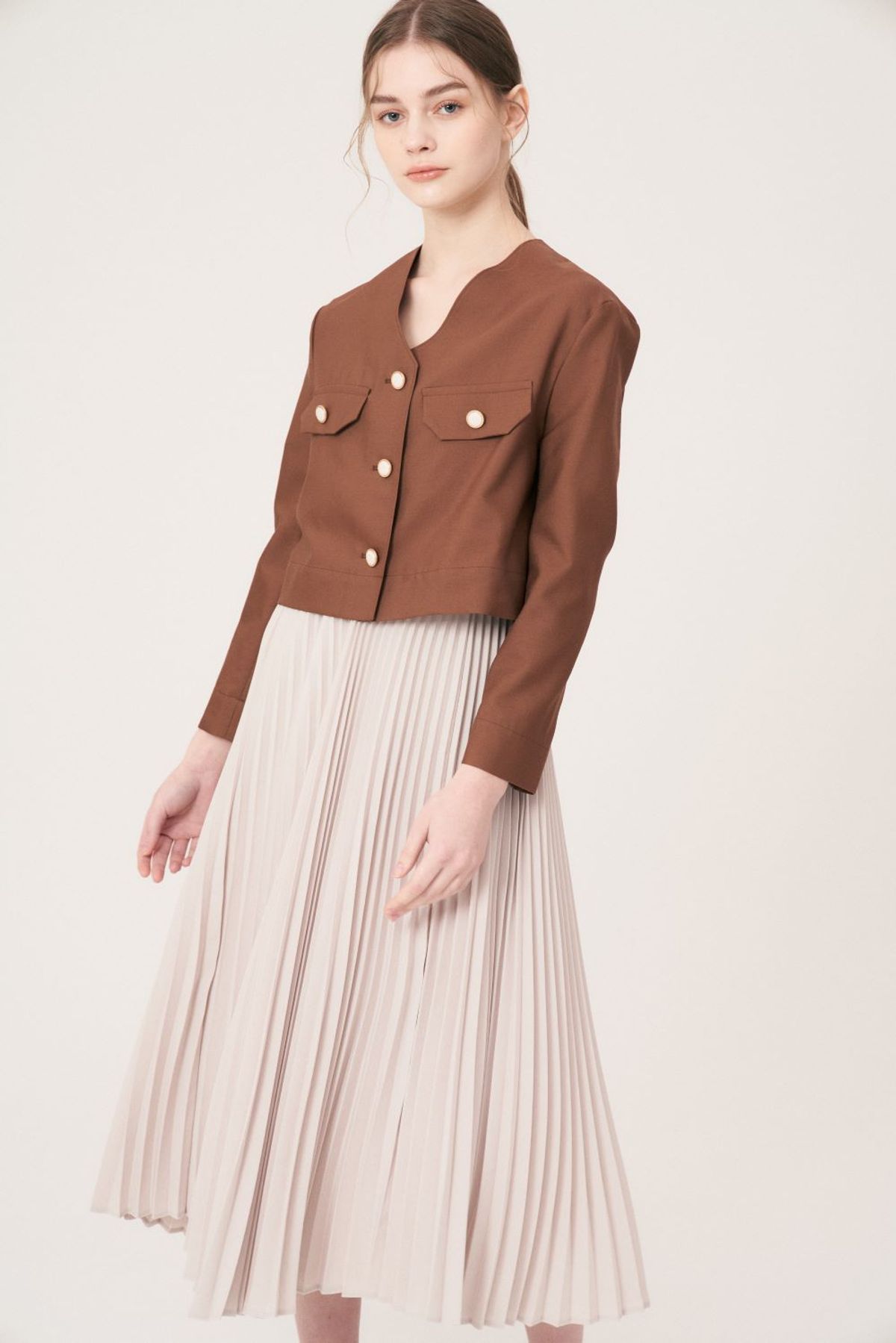 피노블랑코(PINO BLANCO) Brown  V-Line Crop Jacket