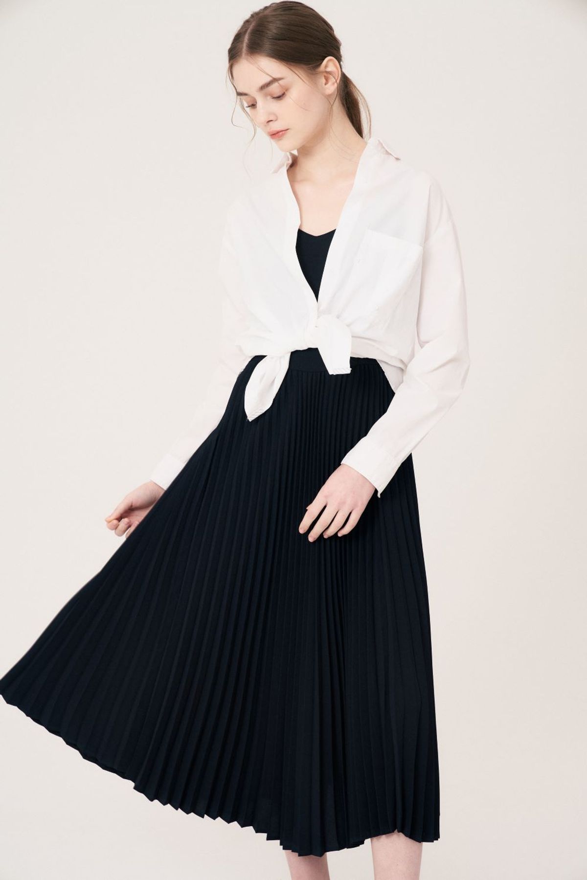 피노블랑코(PINO BLANCO) Navy Pleats One-piece