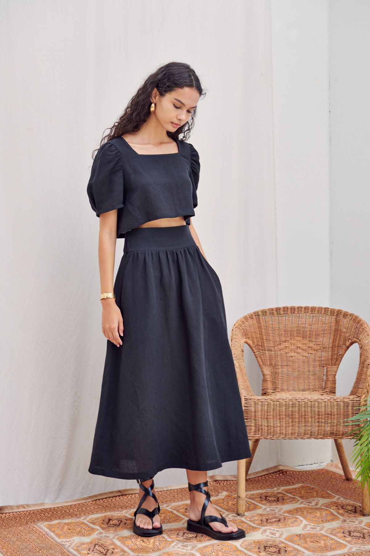 나루강(NARU KANG) (set-up)Linen Cotton Cropped Top + Wide Waist Skirts
