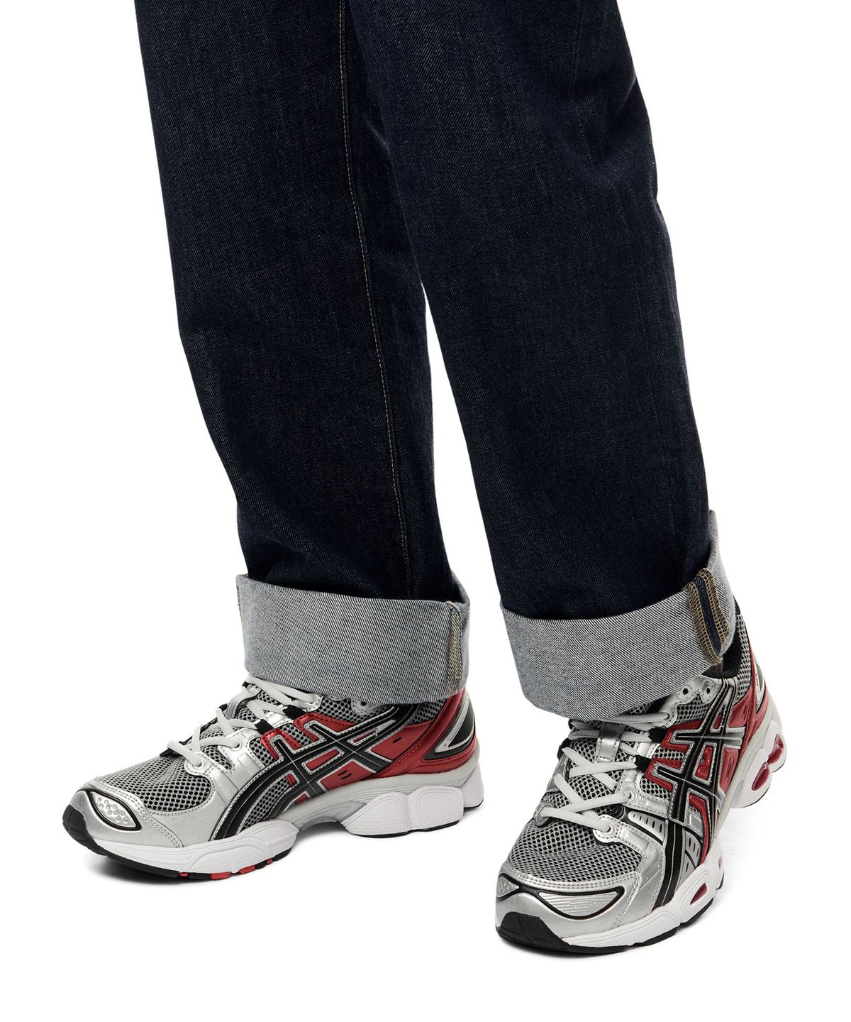 아식스(ASICS) 젤-님버스 9 - 퓨어 실버:클래식 레드 / 1201A424-020