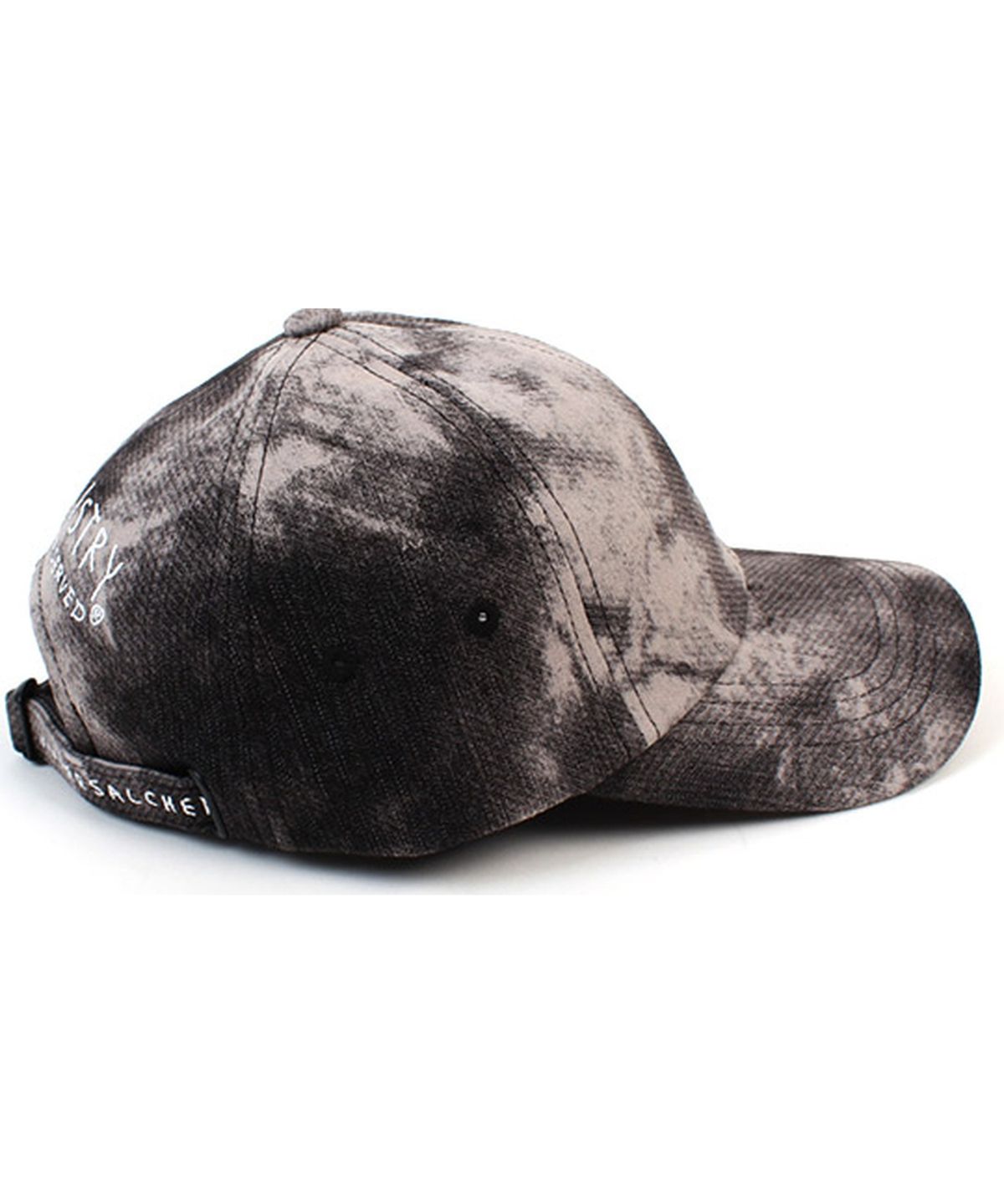 유니버셜 케미스트리(UNIVERSAL CHEMISTRY) Dyed Black Ballcap 나염볼캡