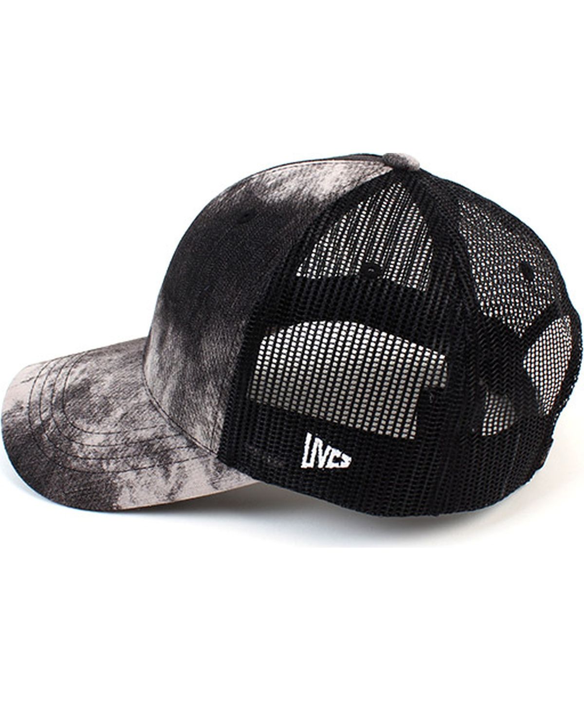 유니버셜 케미스트리(UNIVERSAL CHEMISTRY) Dyed Black Meshcap 나염매쉬캡
