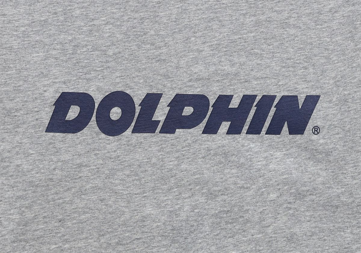 돌핀웨이브어패럴(DOLPHIN WAVE APPAREL) 돌핀 어센틱 로고 티셔츠
