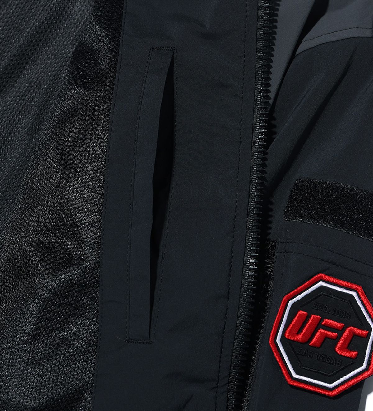 유에프씨 스포츠(UFC SPORT) UFC UT MA1 와펜 자켓 블랙 U1JKT1103BK