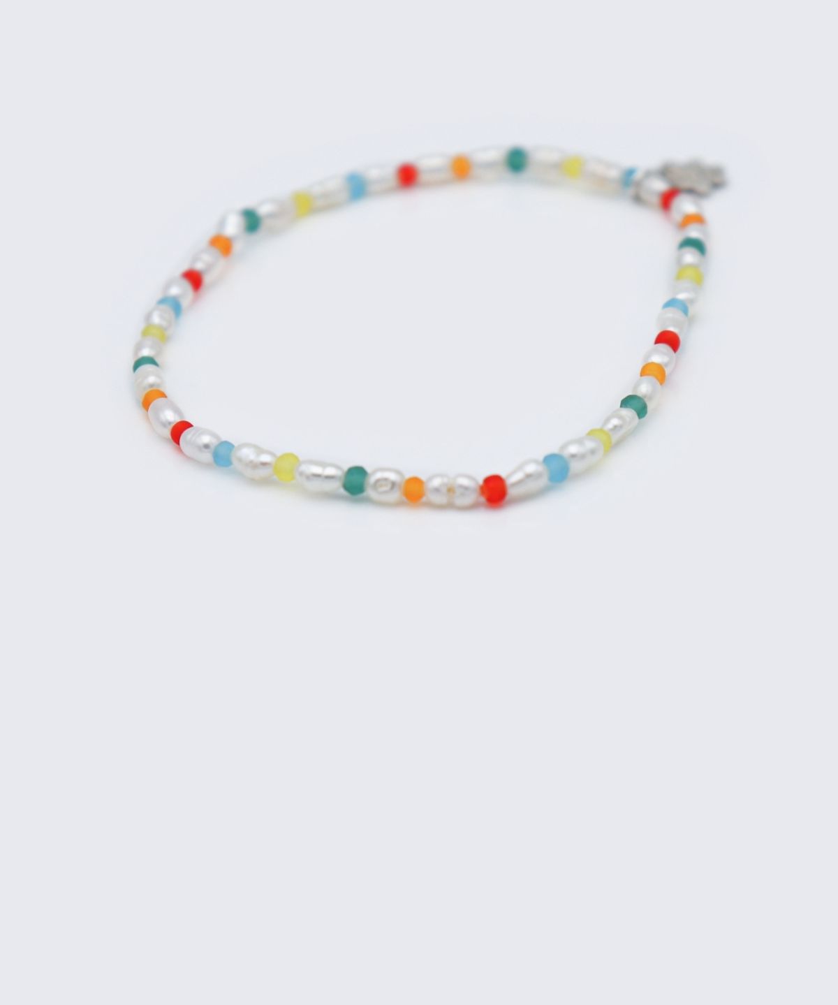 봉보(BONBEAU) Mini smile water pearl beads Bracelet 미니 실버 꽃 스마일 밴딩 담수진주 비즈 팔찌