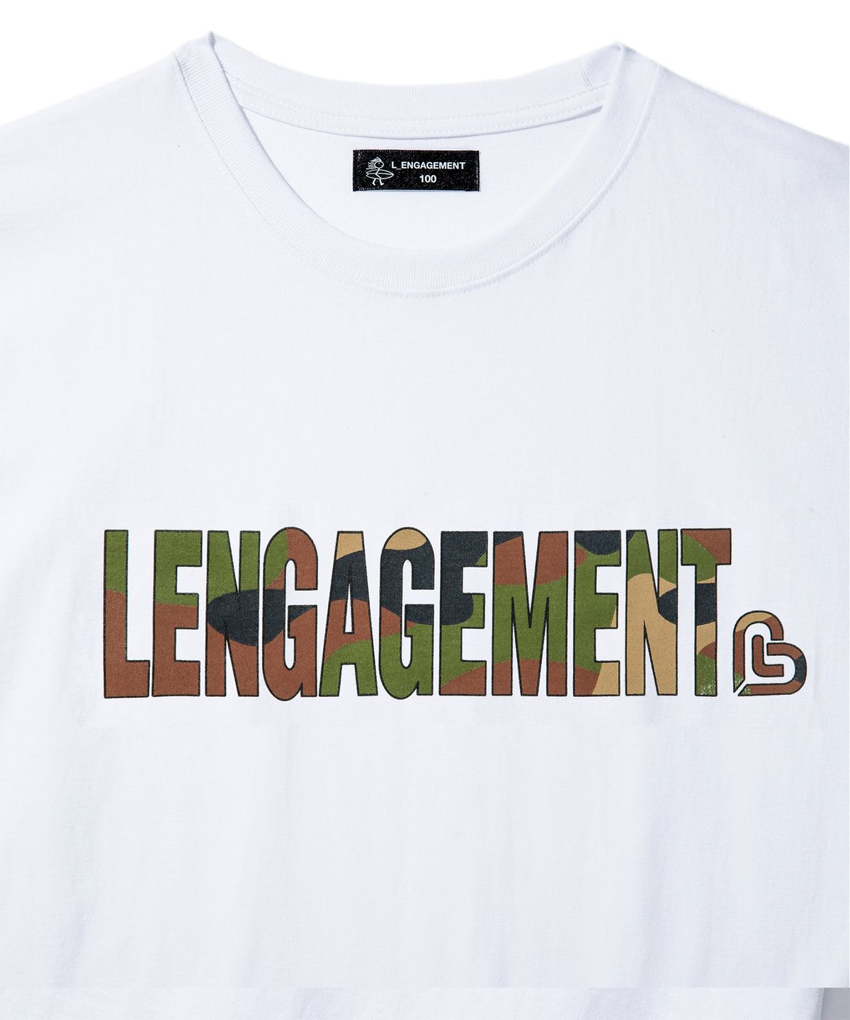 랑가주망(LENGAGEMENT) 릴렉스핏 스토리 로고 반팔티 [화이트-카모]