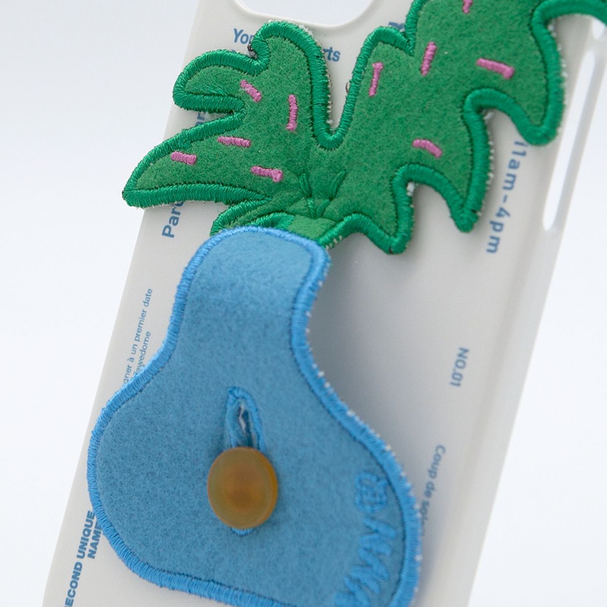 세컨드유니크네임(SECOND UNIQUE NAME) SUN CASE PLANTS PATCH BLUE