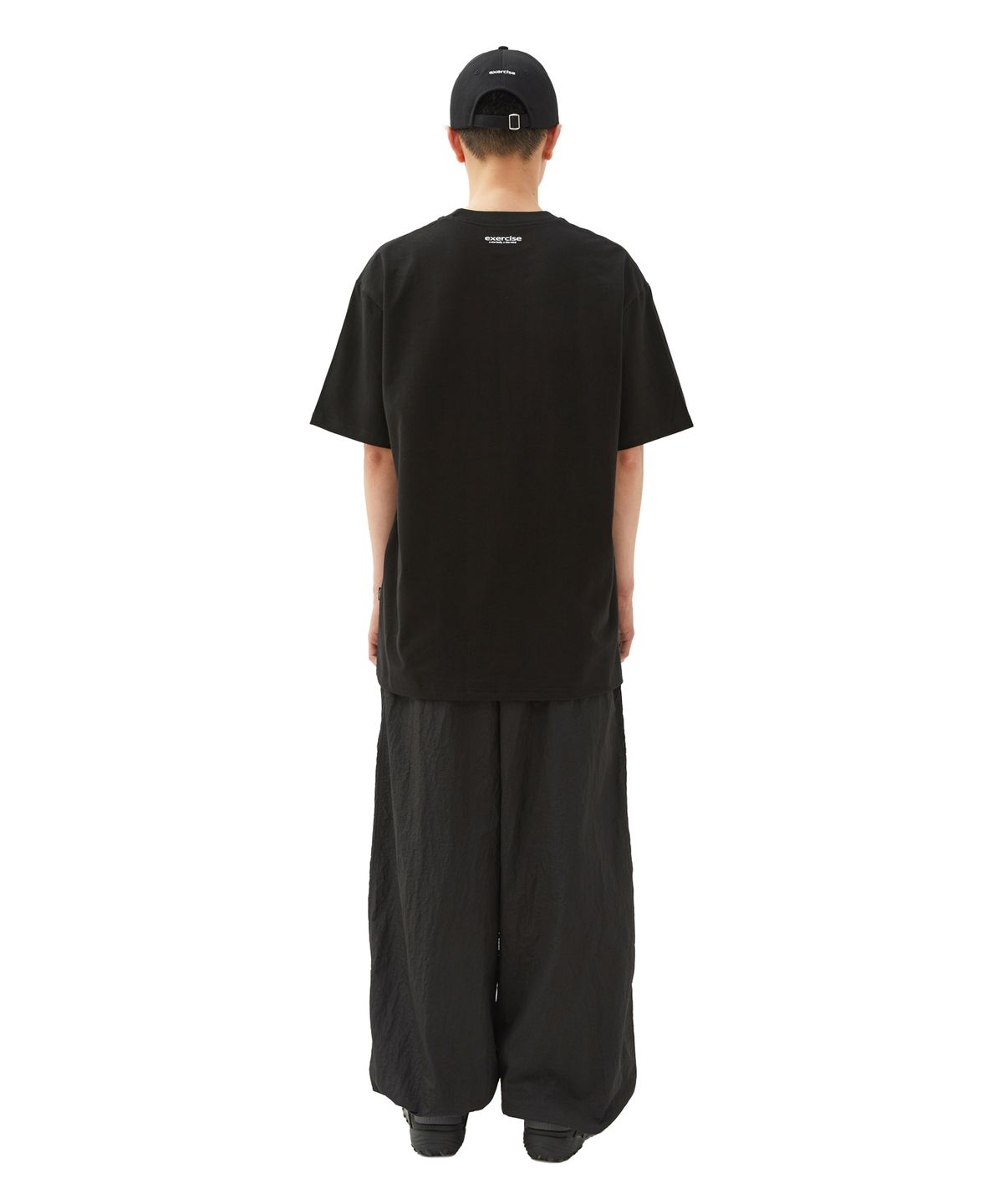 엑서사이즈(EXERCISE) E.X.R ATHL Logo Emblem T-SHIRT_BLACK
