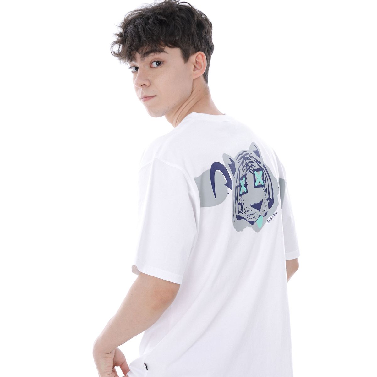 돌키(DORKY) 공황 타이거 반팔 화이트