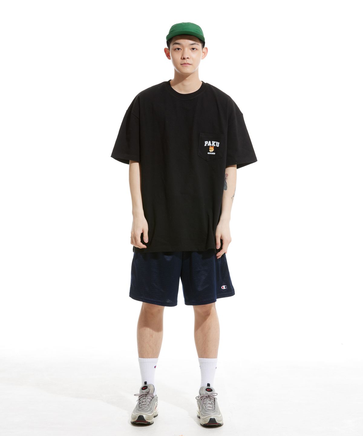 크림소다랩(CREAM SODA LAB) 파쿠 로고 오버핏 헤비웨이트 포켓 반팔티 블랙