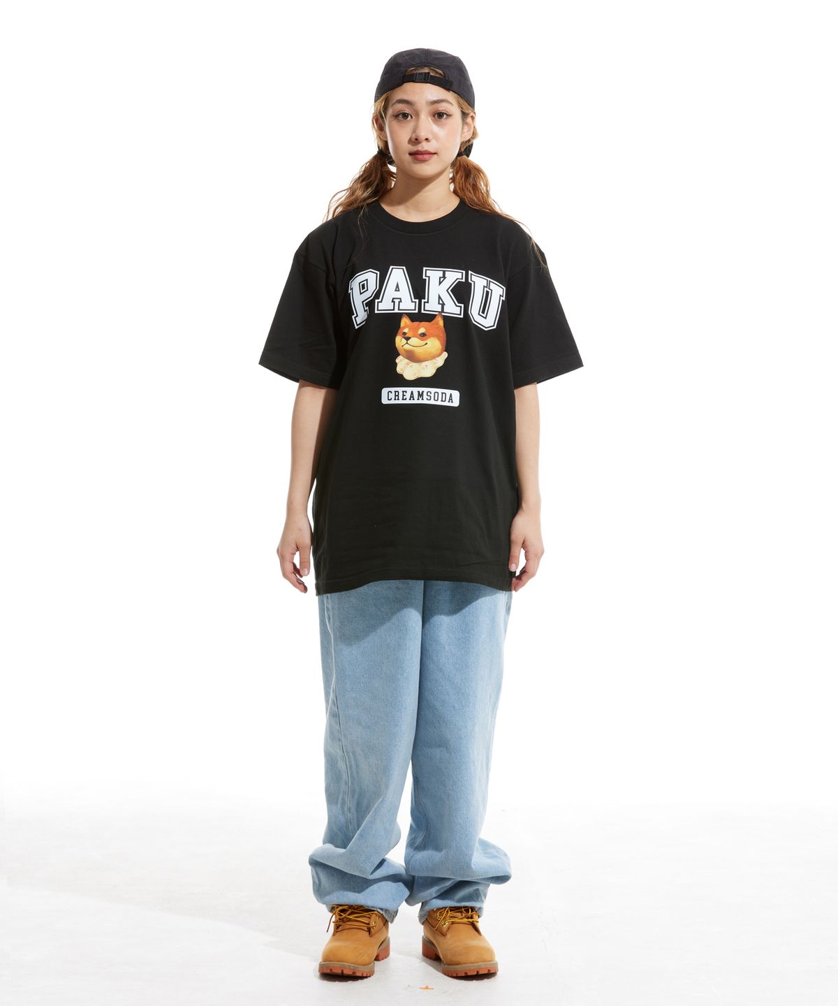 크림소다랩(CREAM SODA LAB) 파쿠 로고 반팔티 블랙 화이트