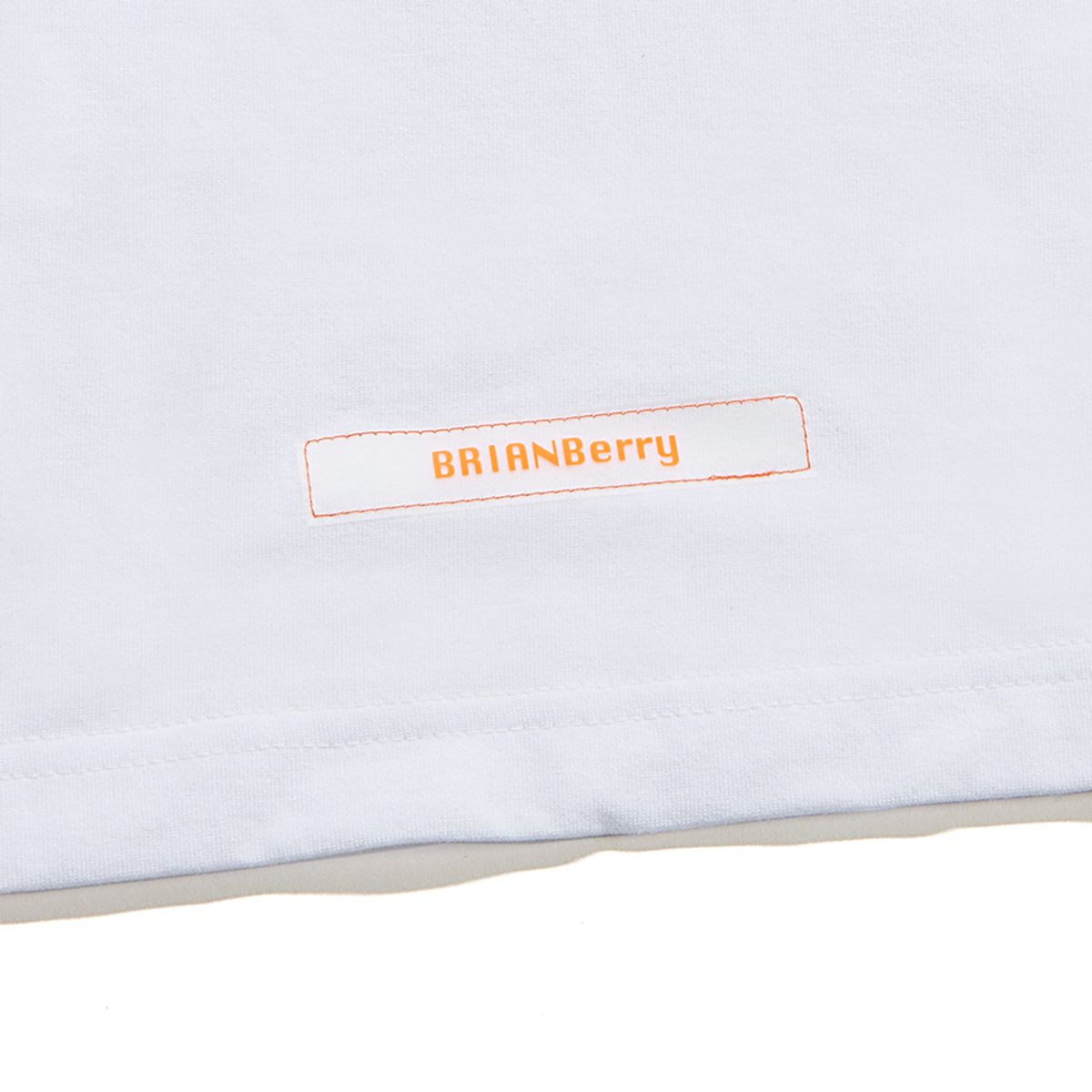 브라이언베리(BRIAN BERRY) OLGA HALF TEE_WHITE