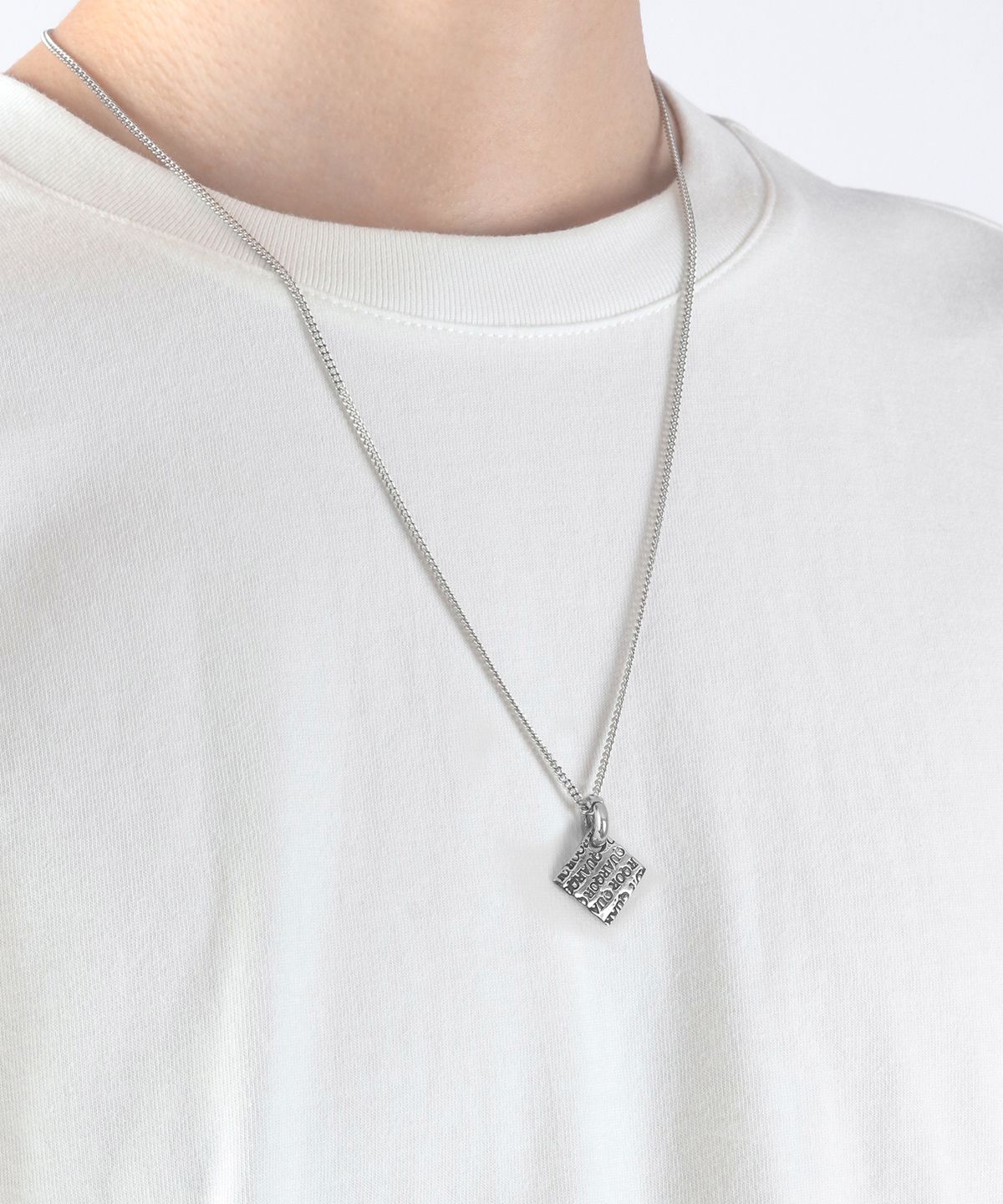 쿼르코어(QUARQOR) #9503 silver92.5 NECKLACE