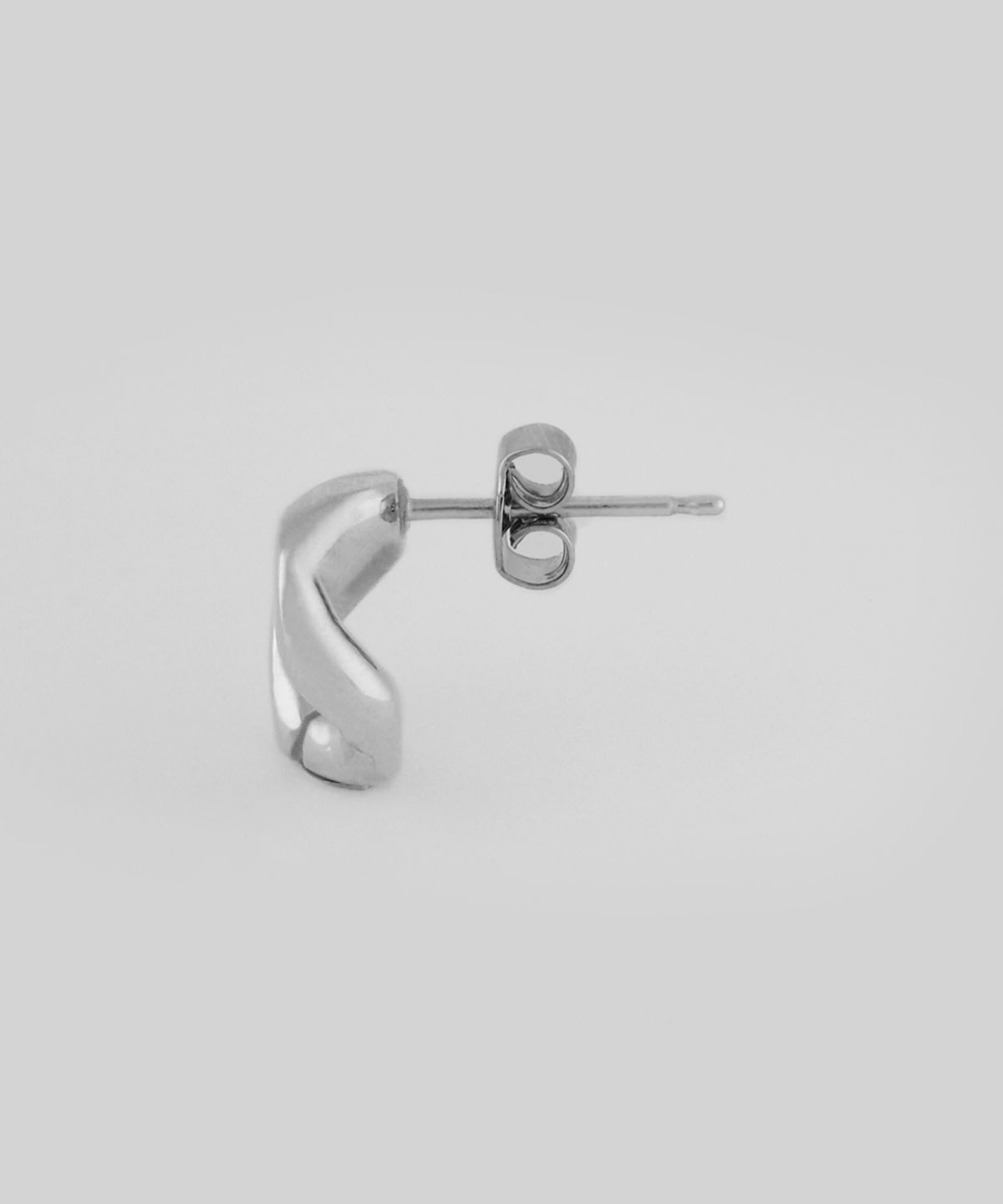 쿼르코어(QUARQOR) #7715 silver92.5 EARRING