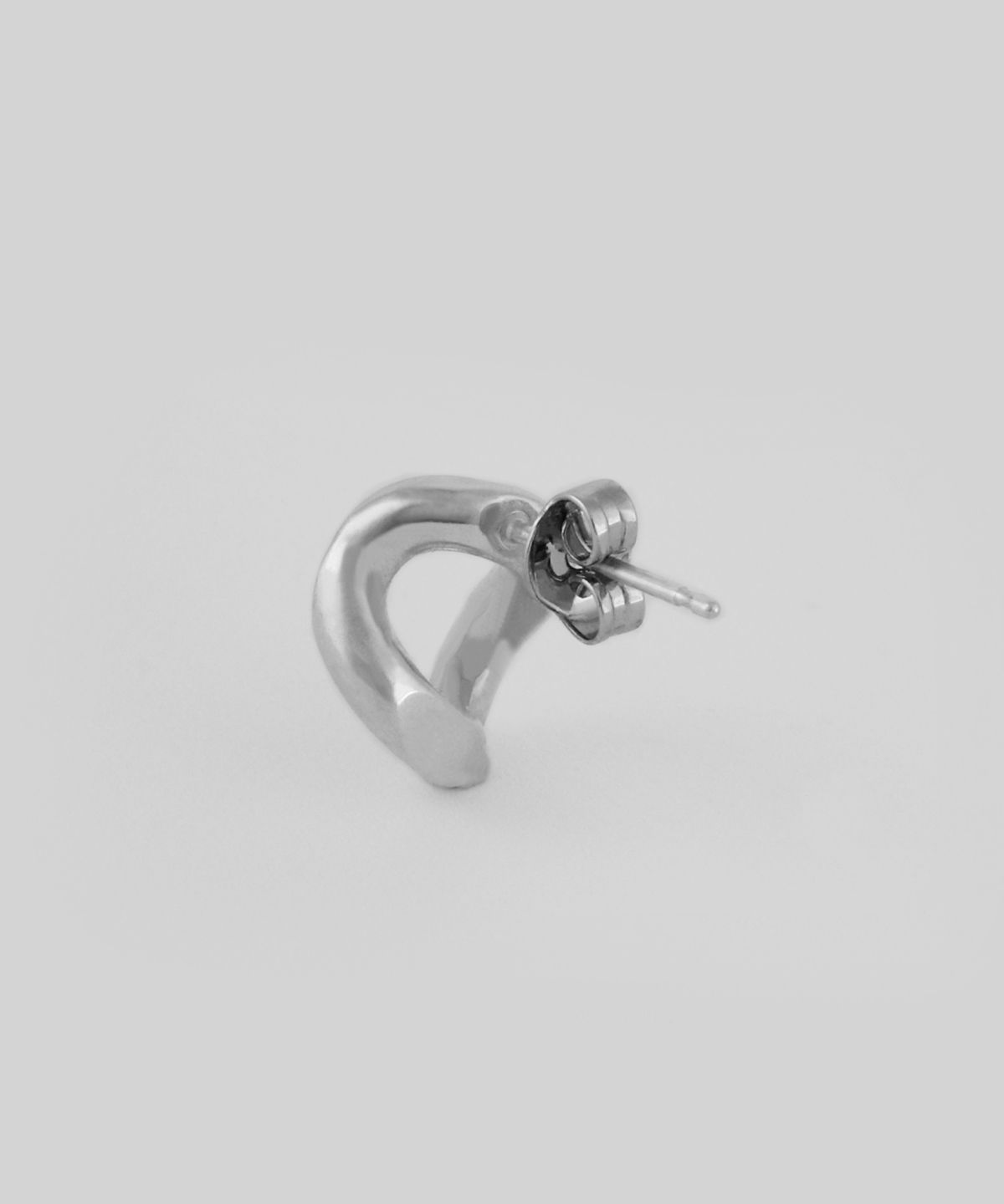 쿼르코어(QUARQOR) #7715 silver92.5 EARRING
