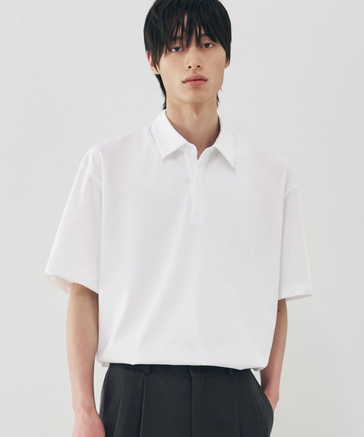 드로우핏(DRAW FIT) 오버사이즈 풀오버 카라 반팔 셔츠 [WHITE]