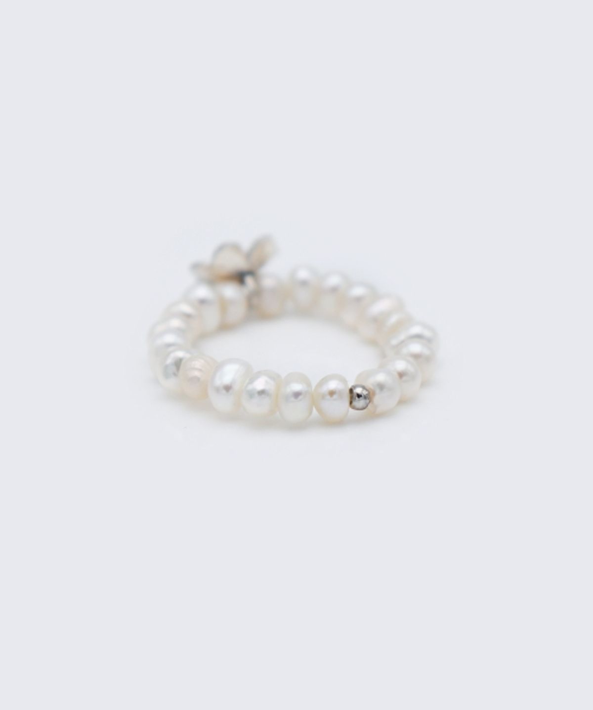 봉보(BONBEAU) Silver flower charm point ring 925실버 꽃 참 담수진주 실버볼 글라스볼 반지