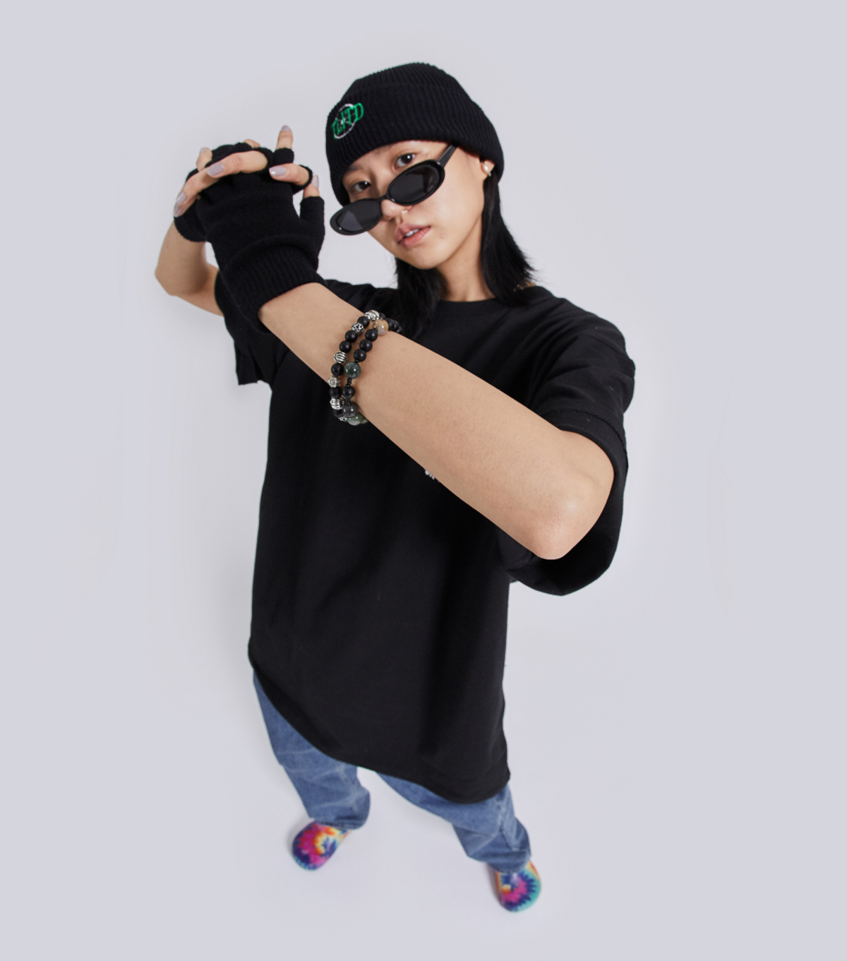 다크라이트(DARKLIGHT) Black & Color Onyx hand made Bracelet