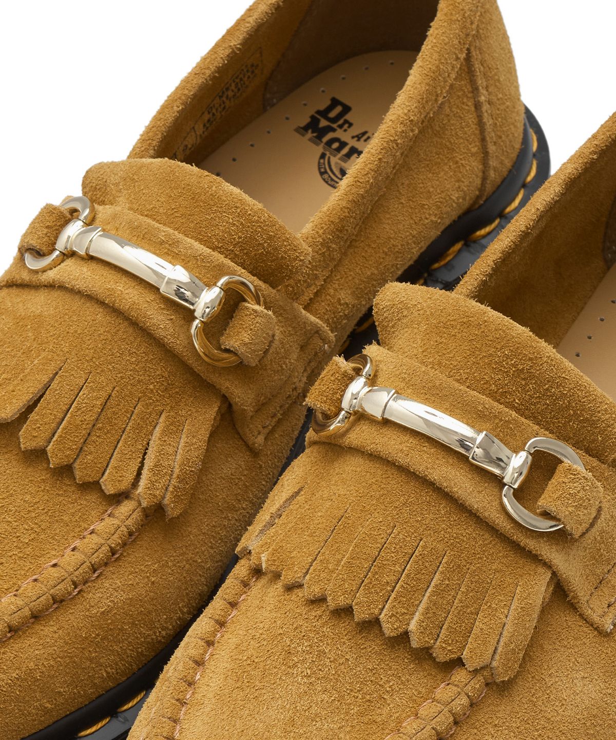 닥터마틴(DR.MARTENS) 아카이브 스내플 로퍼 스웨이드 라이트 탄 / 27425213