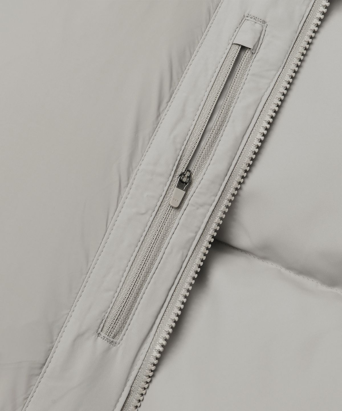 무신사 스탠다드(MUSINSA STANDARD) 다운 푸퍼 패딩 베스트 [라이트 베이지]