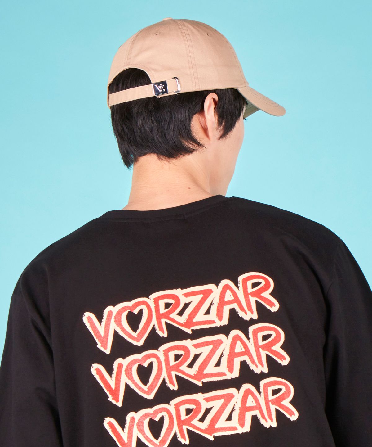 바잘(VARZAR) 하트 그라피 반팔 티셔츠 (2color)