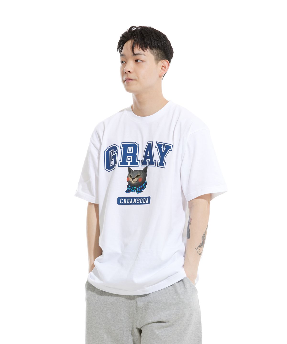 크림소다랩(CREAM SODA LAB) 그레이 로고 반팔티 화이트 블루