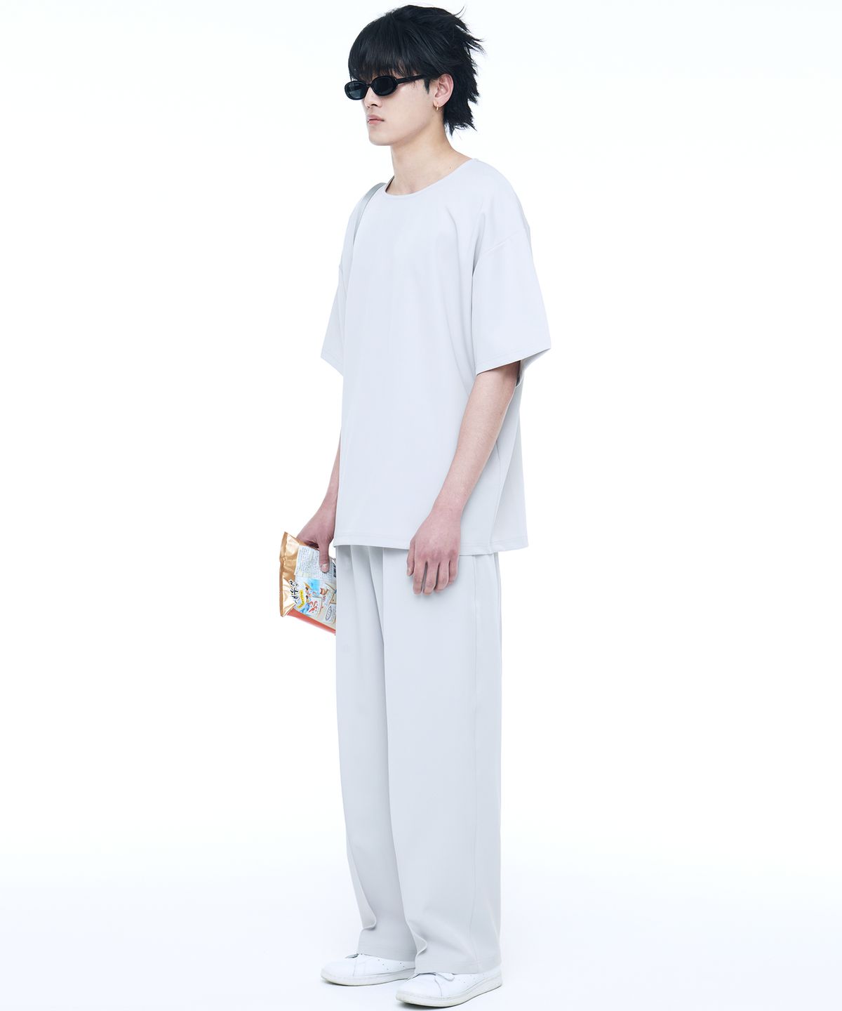 씨웨어 바이 더 지니어스(C WEAR BY THE GENIUS) 릴랙스드 핏 우븐 티셔츠 쿨 그레이