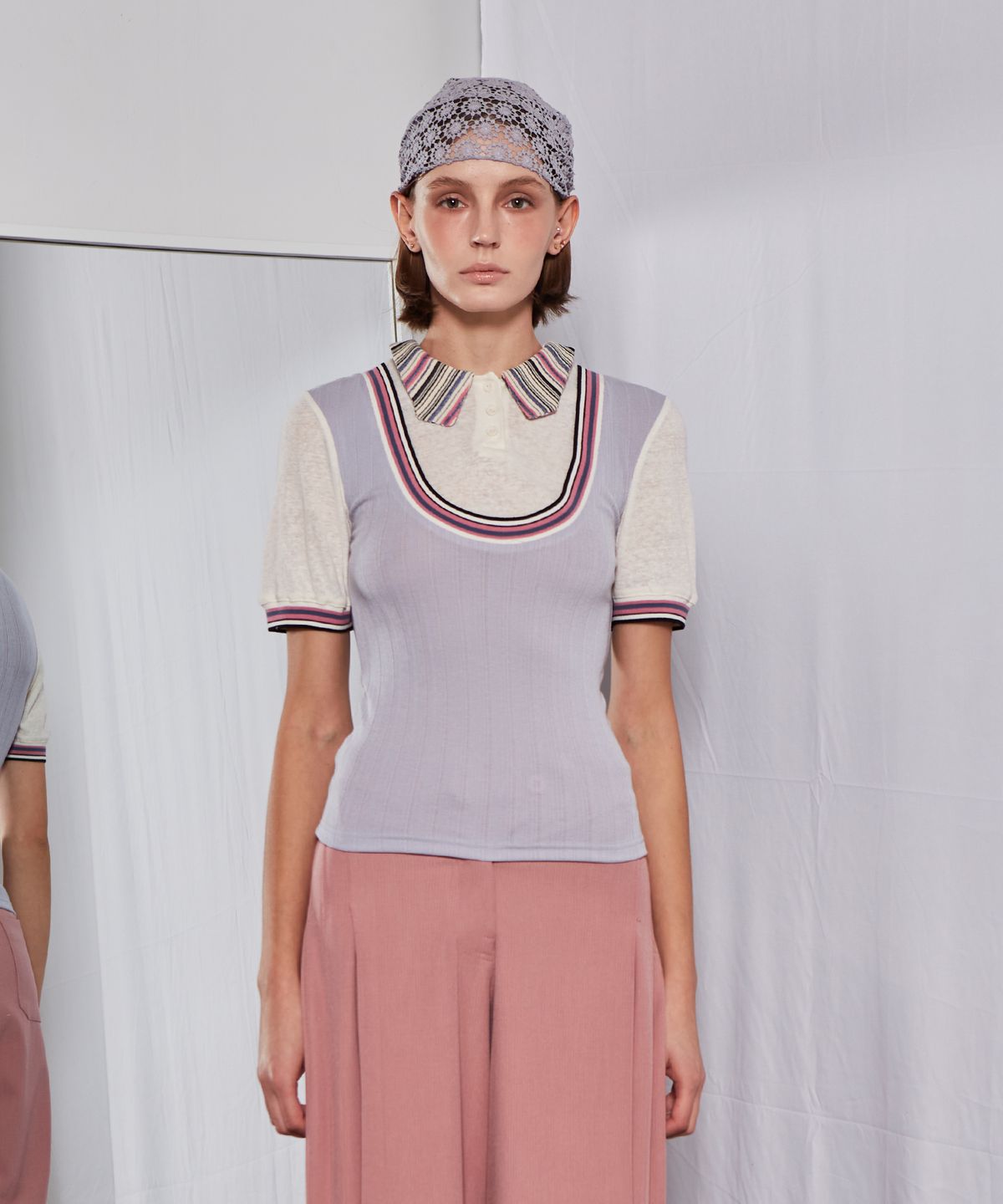파베르핑거(FABER FINGER) Stripe Pattern Collar T-shirt