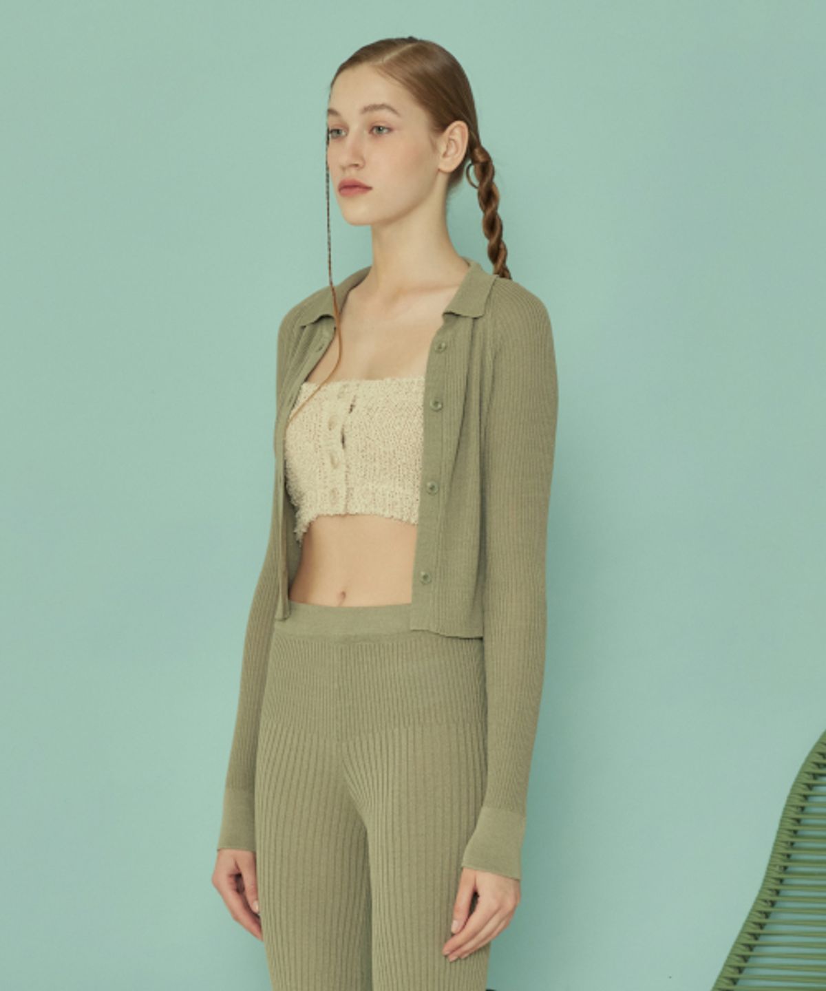 꾸아페(QUAFE) CROP KNIT COLLAR CARDIGAN_Olive