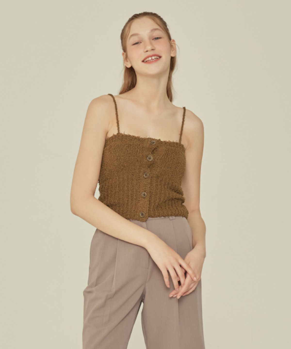 꾸아페(QUAFE) KNIT BUTTON BUSTIER_Khaki brown