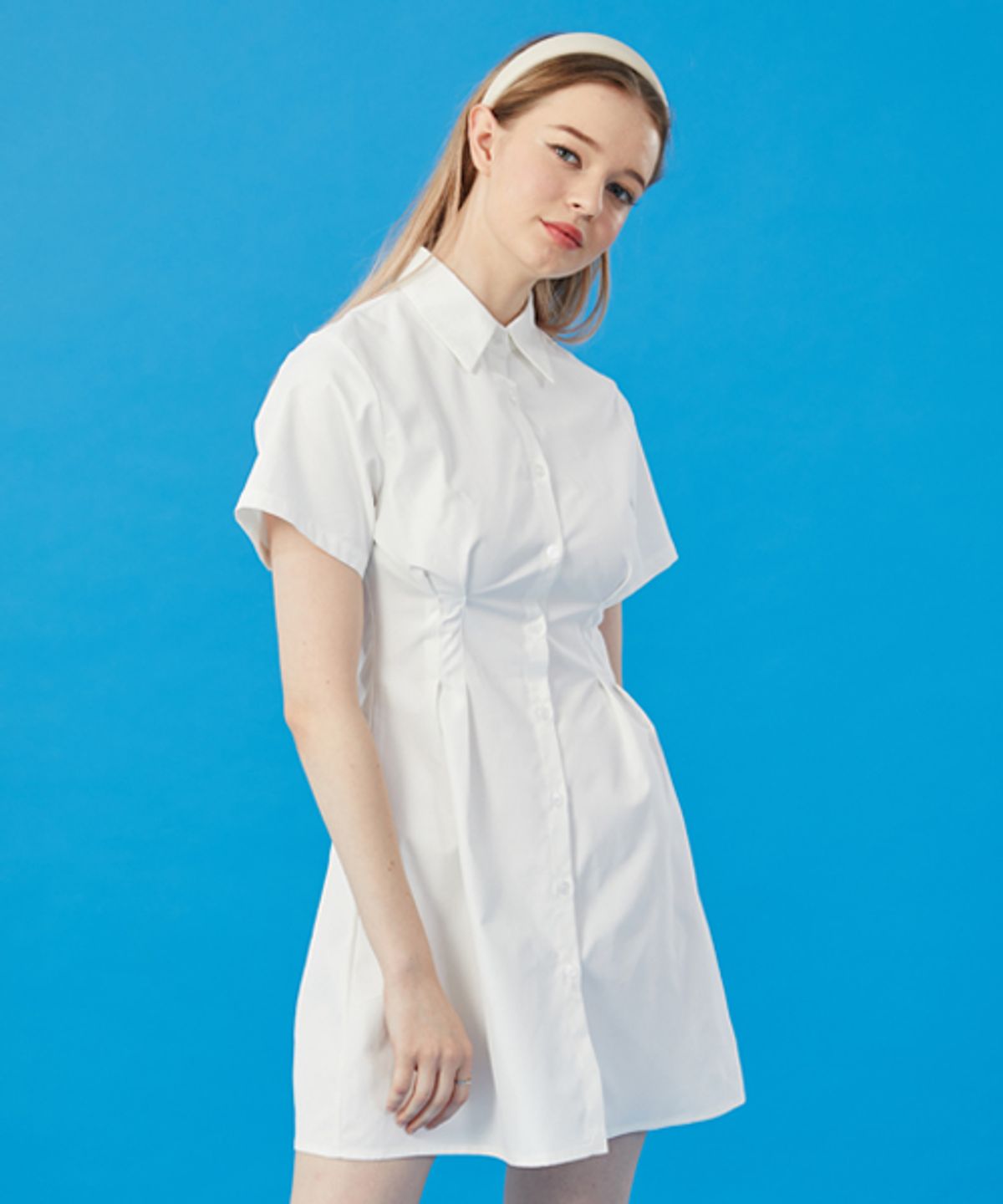 콜릿(KOLEAT) WOMEN 크롭 슬림 무지 반팔 셔츠 미니 원피스 [WHITE] 스커트 치마 ver.