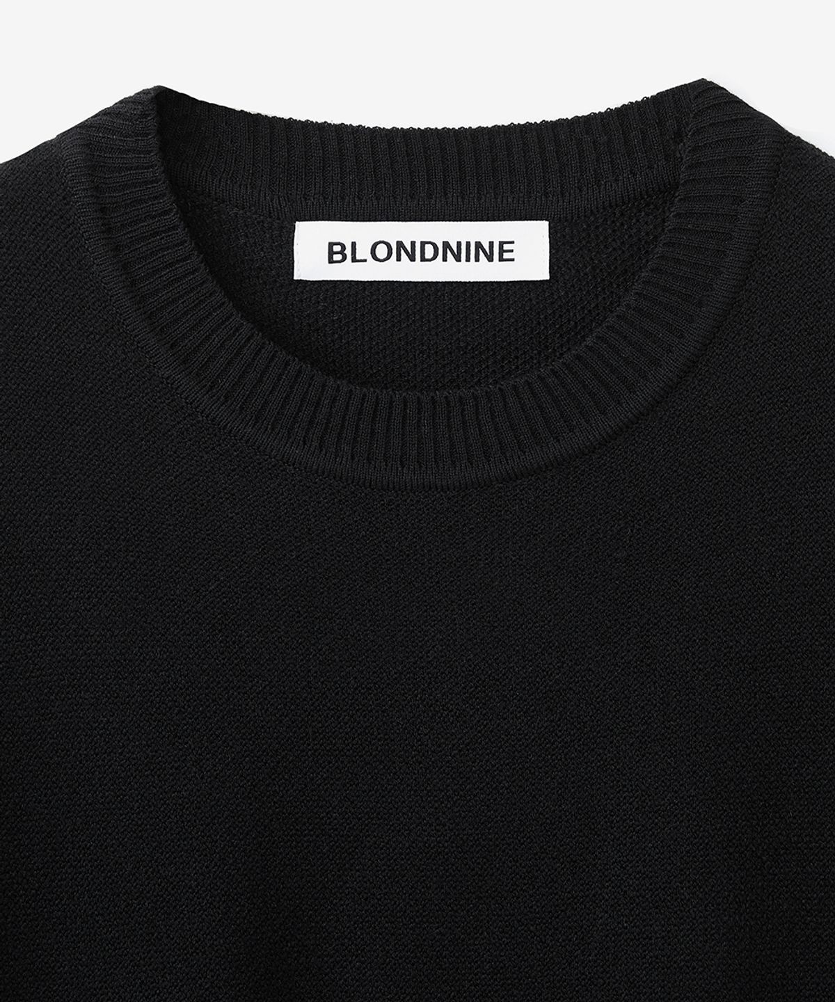 블론드나인(BLOND9) 매쉬 PK 라운드넥 반팔 니트_블랙