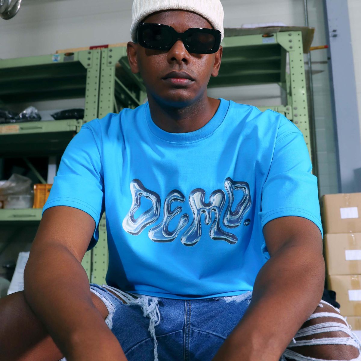 디메이든(DEMADEN) REFLECTED DEMD LOGO 1/2 GRAPHIC T-SHIRT BLUE