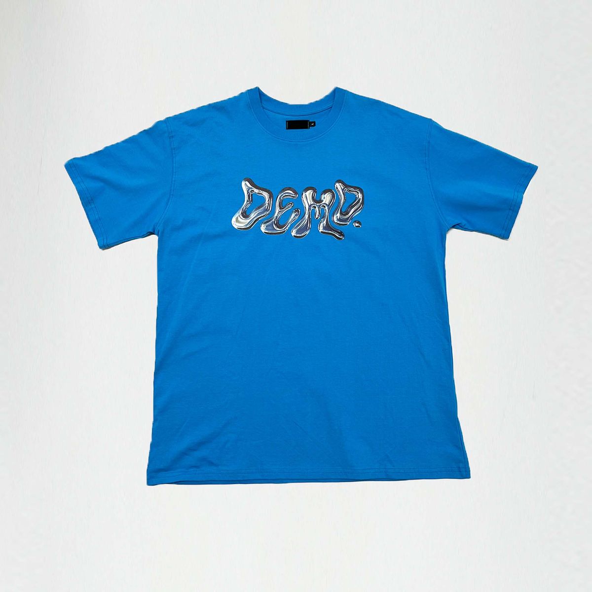 디메이든(DEMADEN) REFLECTED DEMD LOGO 1/2 GRAPHIC T-SHIRT BLUE