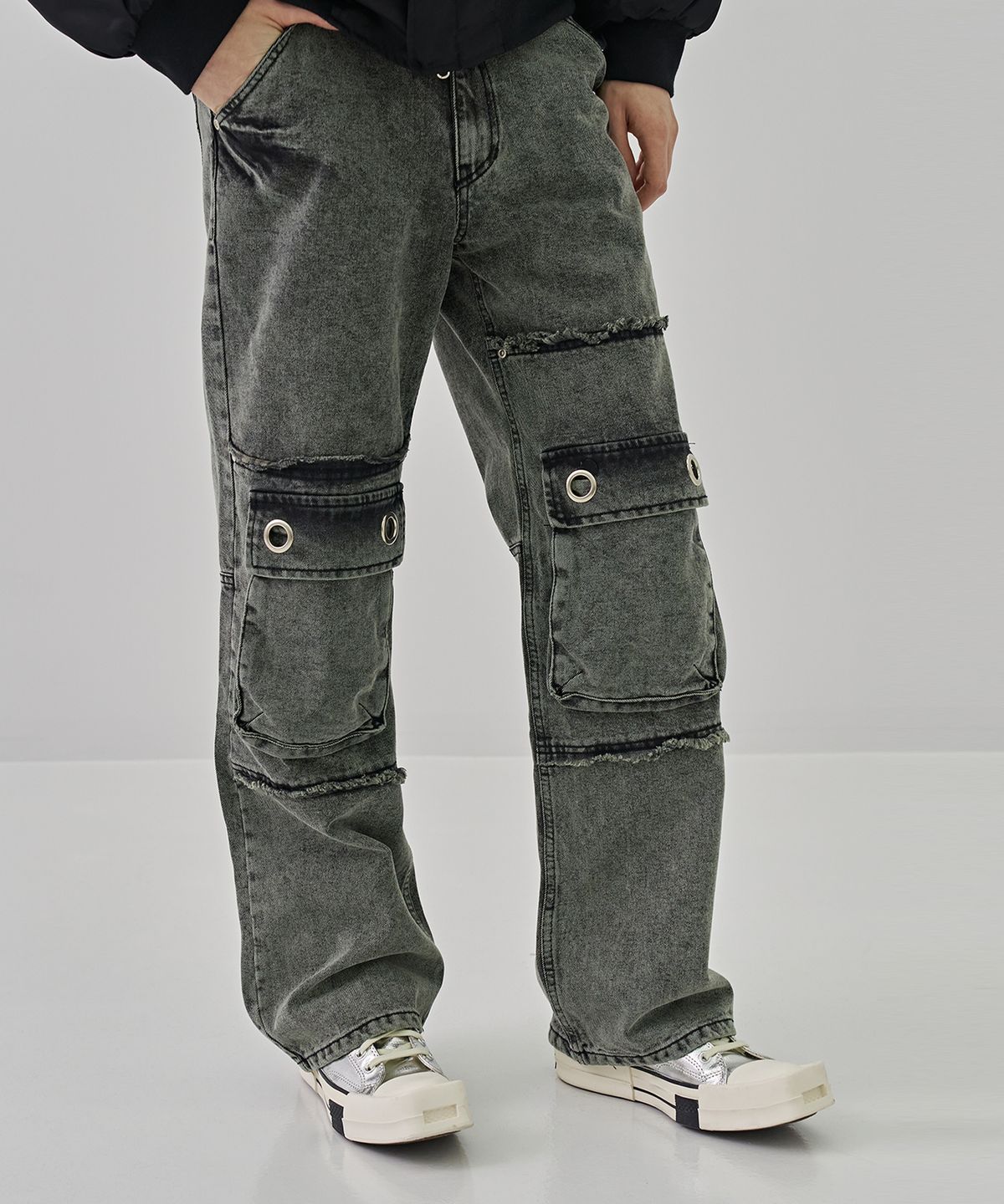 디메이든(DEMADEN) CIRCLE CARPENTER STONE WASHING DENIM PANTS GREEN