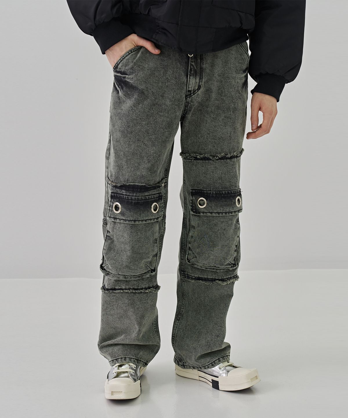 디메이든(DEMADEN) CIRCLE CARPENTER STONE WASHING DENIM PANTS GREEN