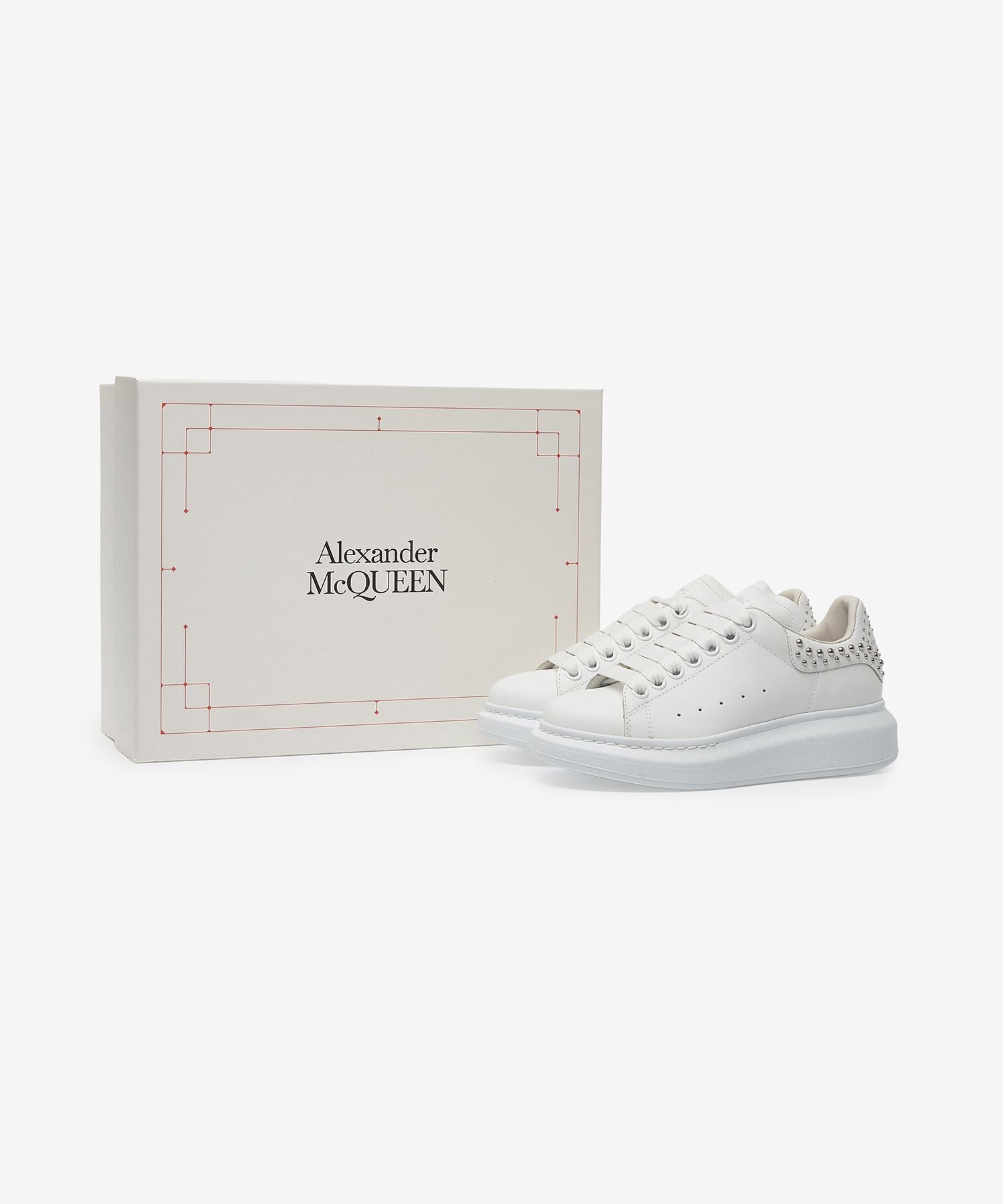 MUSINSA | ALEXANDER McQUEEN Stud Oversized Sneakers - White