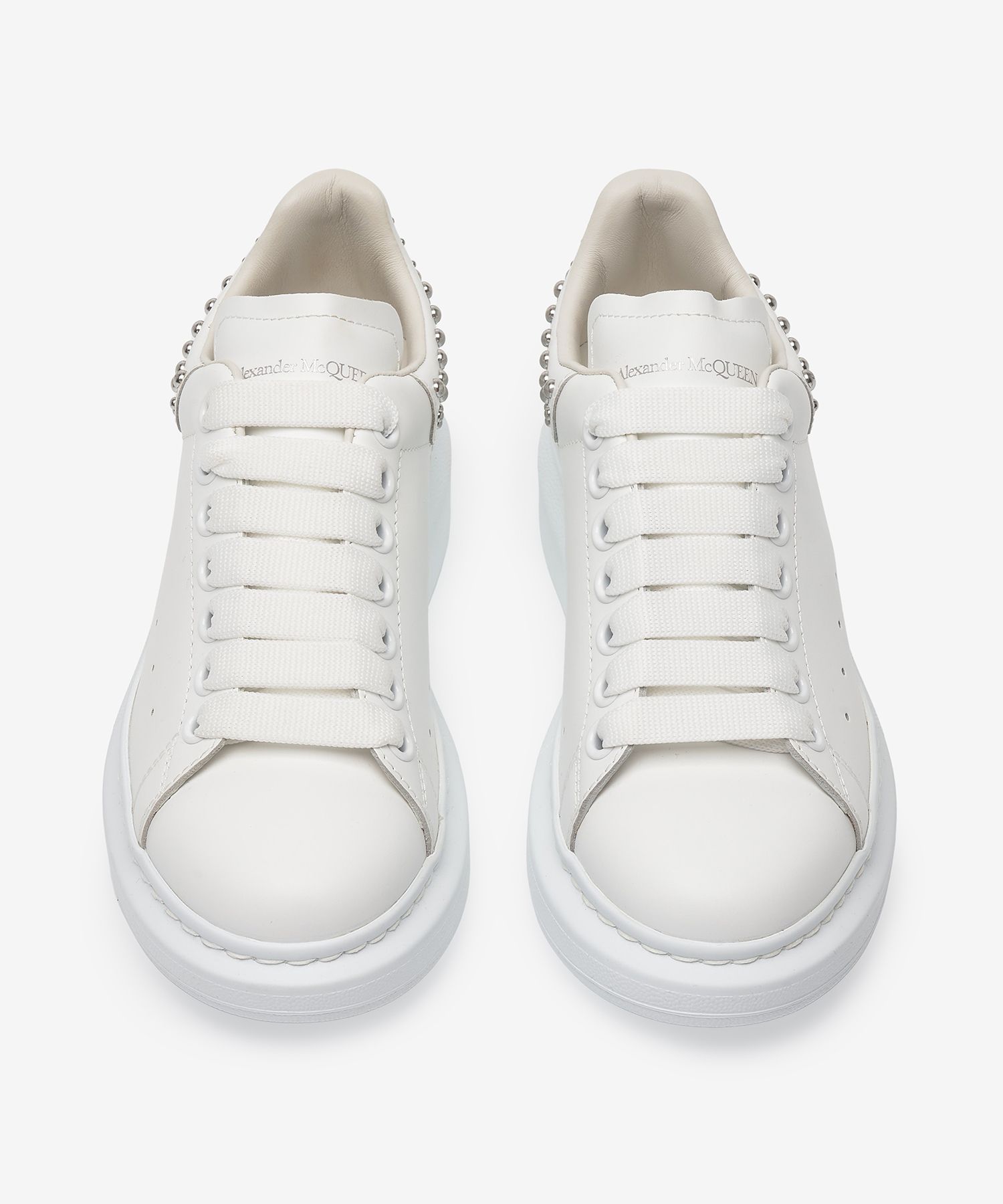 MUSINSA | ALEXANDER McQUEEN Stud Oversized Sneakers - White