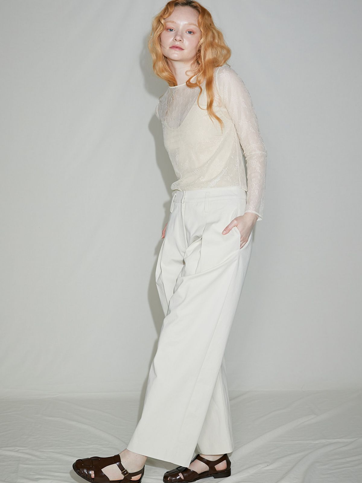쏘리, 투 머치 러브(SORRY, TOO MUCH LOVE) Cici Lace Seethrough Top_Ivory