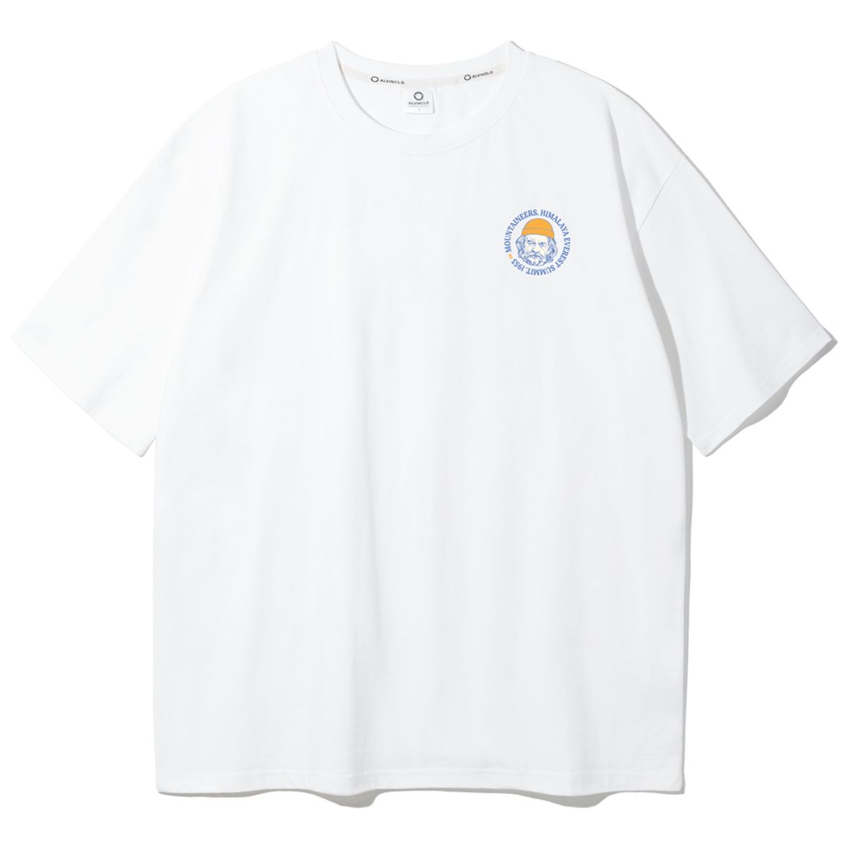 앨빈클로(ALVINCLO) XL~4XL 빅사이즈 엠블럼 마운티널스 오버핏 반팔티 BE53809 (3 COLOR)