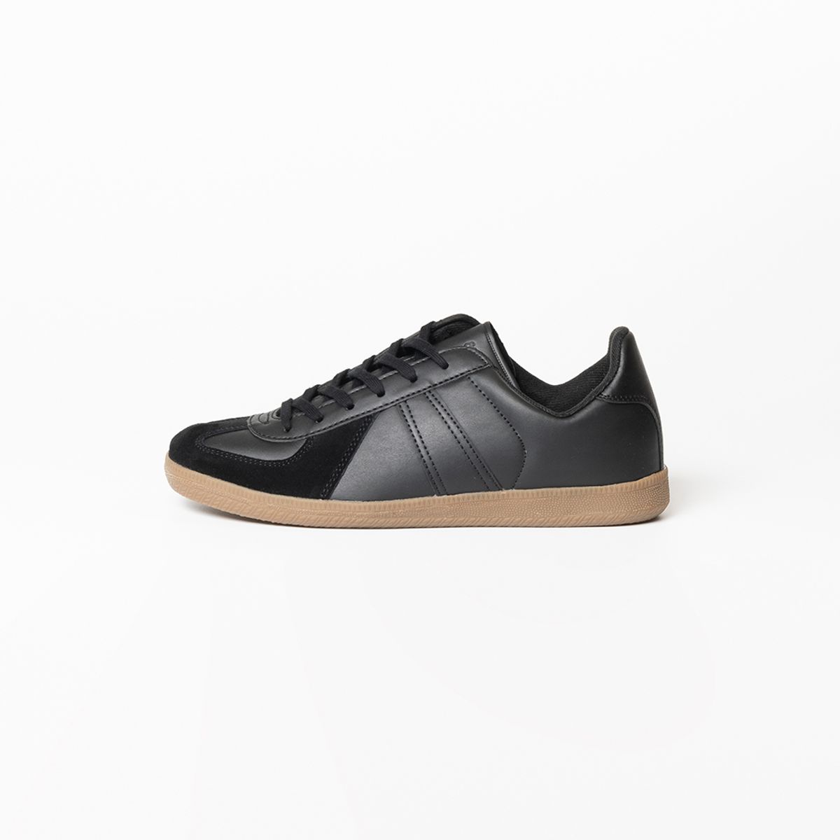 와이엠씨엘케이와이(YMCL KY) German BW Trainer - Black