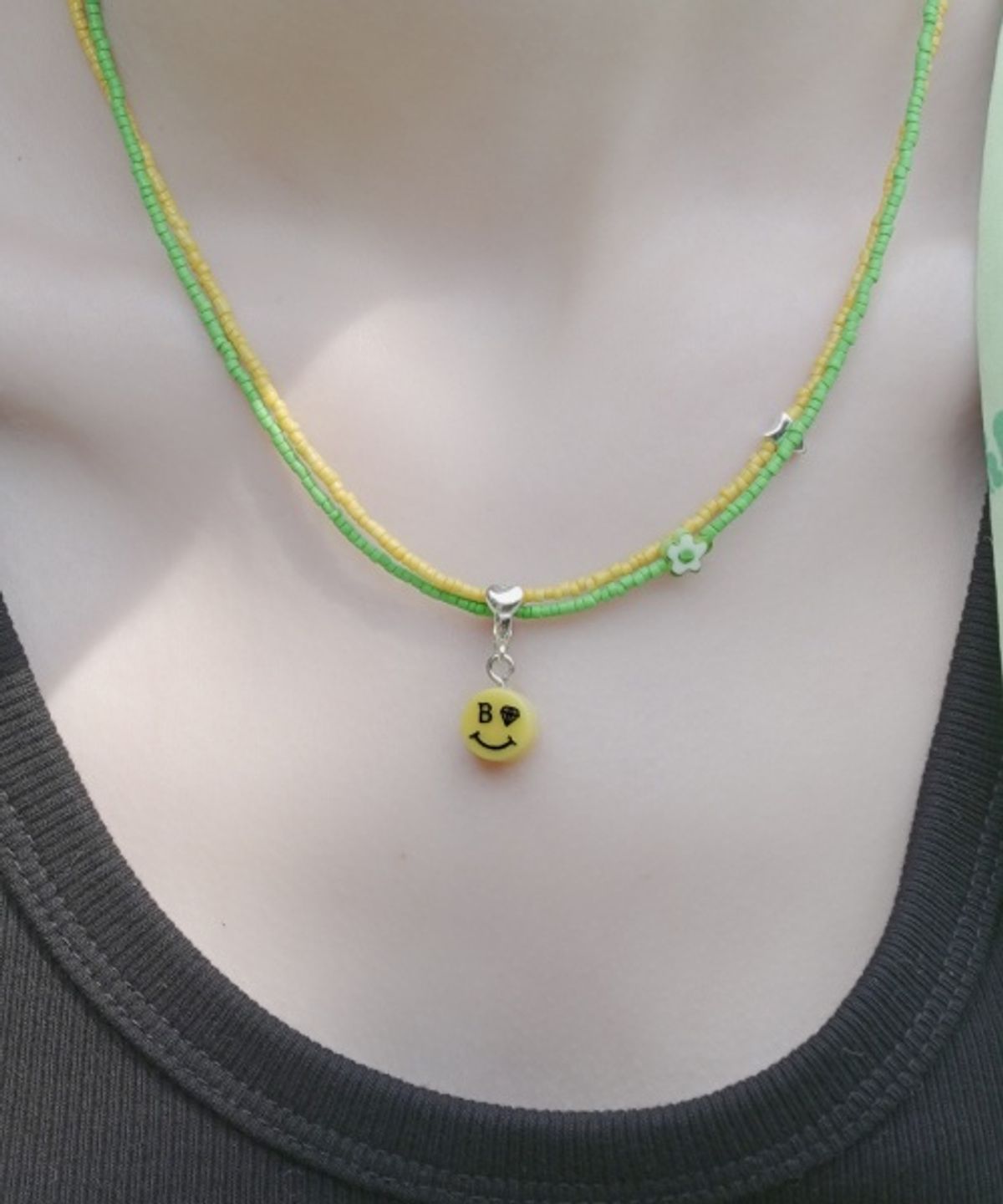 봉보(BONBEAU) Kitsch smile acrylic pendant 키치 컬러 스마일 아크릴 펜던트