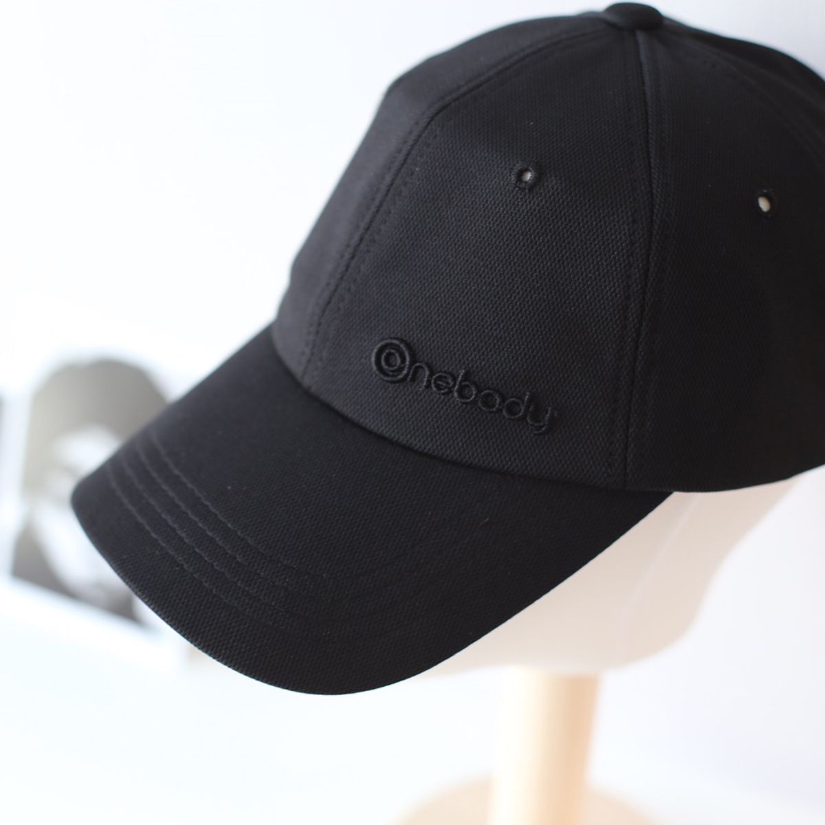 원바디(ONEBODY) 스포츠 캡 / 심플 모던 베이직 아이템 캐주얼 야구 모자