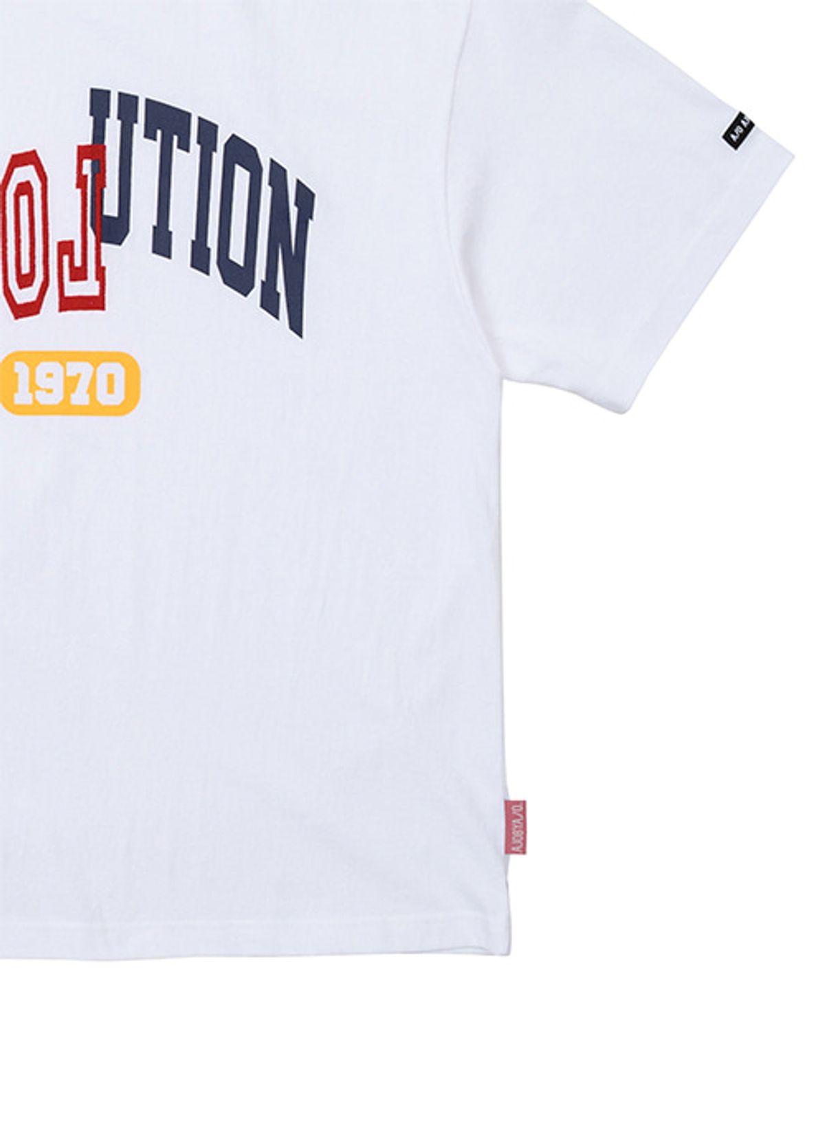 아조바이아조(AJOBYAJO) Pride Love Revolution T-Shirt [WHITE]