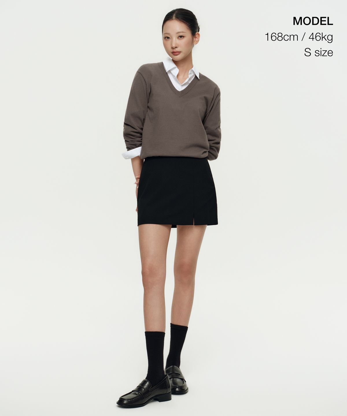 무신사 스탠다드 우먼(MUSINSA STANDARD WOMAN) 우먼즈 슬릿 미니 스코츠 [블랙]
