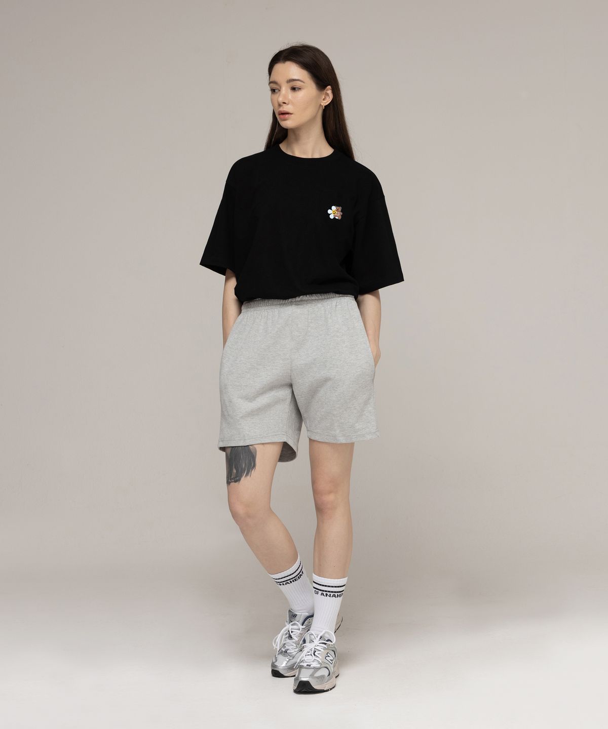 그레이버(GRAVER) [UNISEX]베어 페이스 스마일 로고 삭스 1팩_화이트